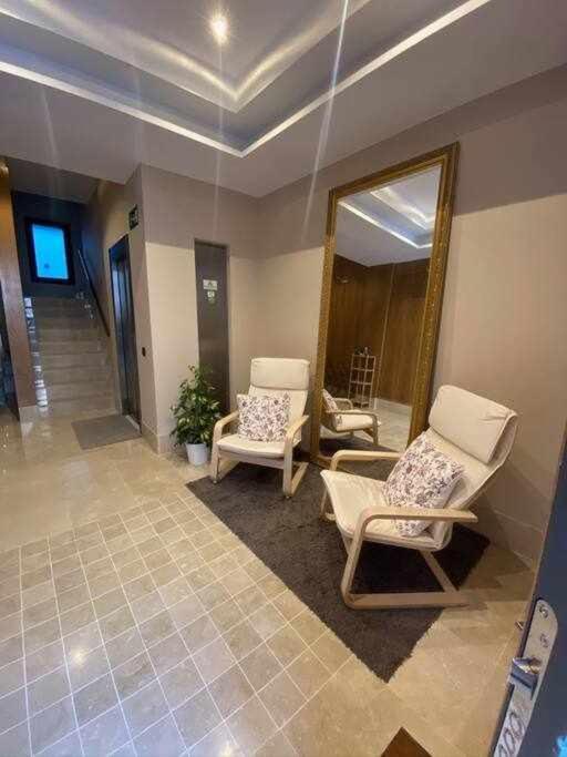 Seville Luxury Downtown Suite מראה חיצוני תמונה