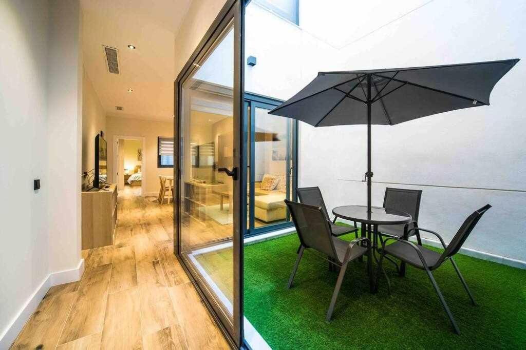 Seville Luxury Downtown Suite מראה חיצוני תמונה