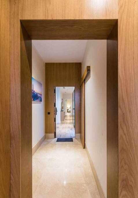 Seville Luxury Downtown Suite מראה חיצוני תמונה